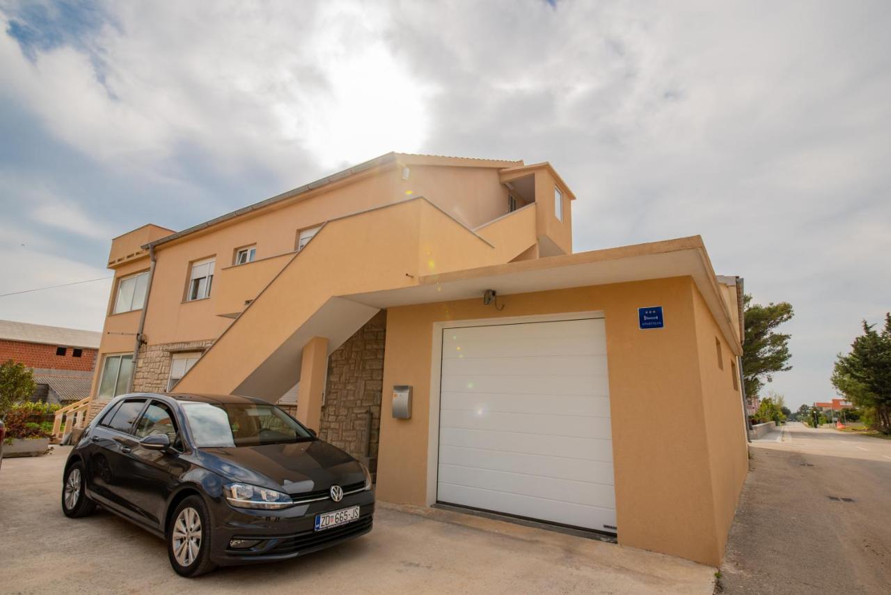 Apartman Eva Vrsi Exterior foto